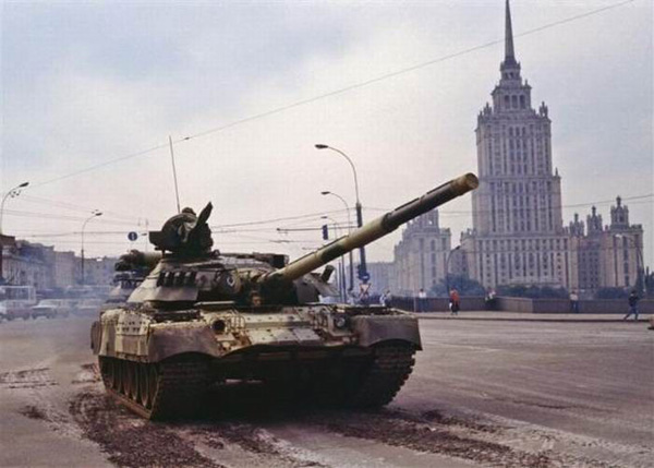 . :  . :  . : http://www.webpark.ru/comment/20-let-avgustovskomu-putchu