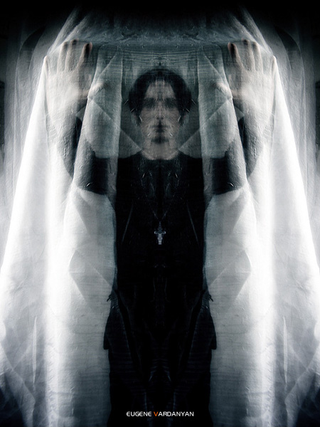. : «». : Eugene Vardanyan (*Leda Lafaette). : http://www.photosight.ru/photos/1200424/