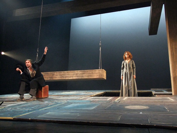   . .. .   . , 4 .  :        . : https://teatrpushkin.ru/spektakli/detail/vishnevyy-sad/